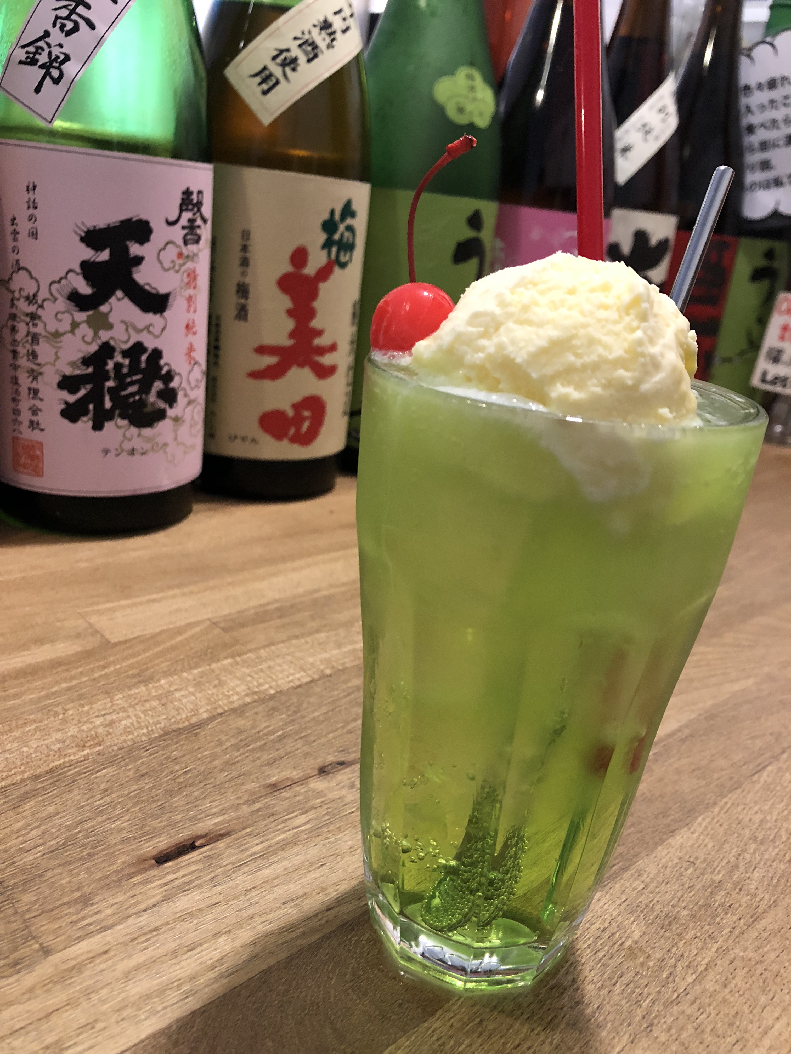 大人のクリームソーダ‼︎ | 立喰酒場Choi平岸店 | 札幌 一人飲みのChoi